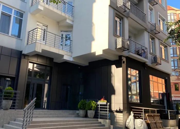 в приморському районі - 2 поверх